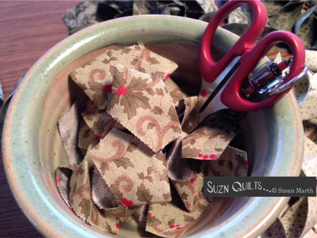 Suzn+Quilts+Bowl+of+Dresden+petals+close-up