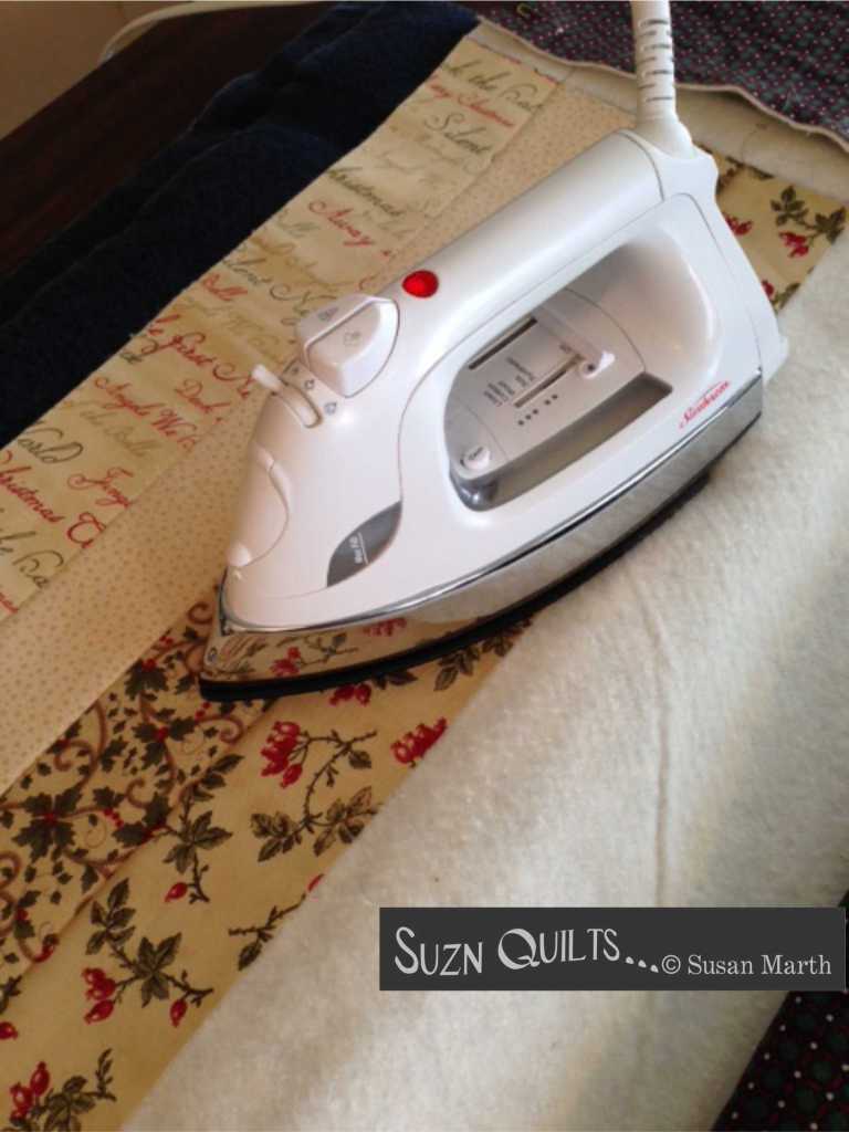 Suzn+Quilts+A+Pretty+Pkg+Winterlude+press+seam+open