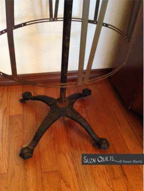 Suzn+Quilts+dress+form+base