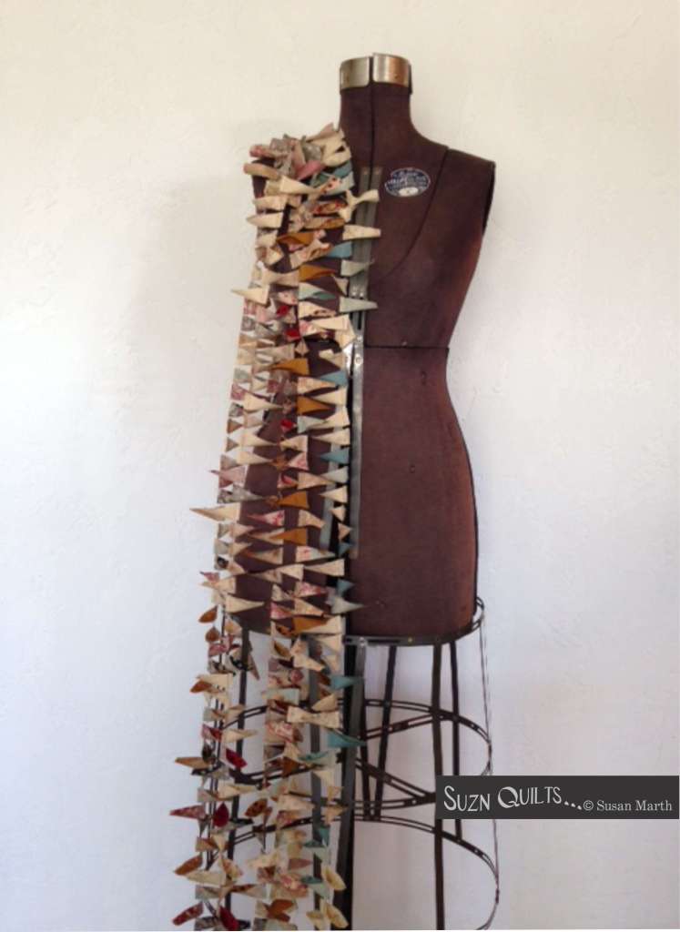 Suzn+Quilts+dress+form+petals