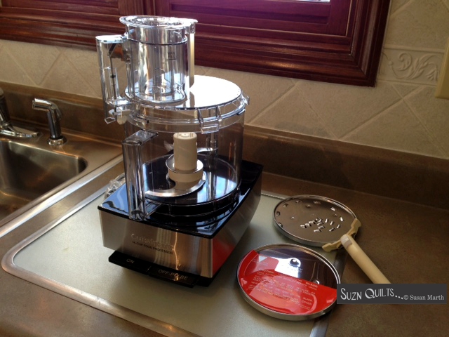 Suzn+Quilts+Food+Processor+assem