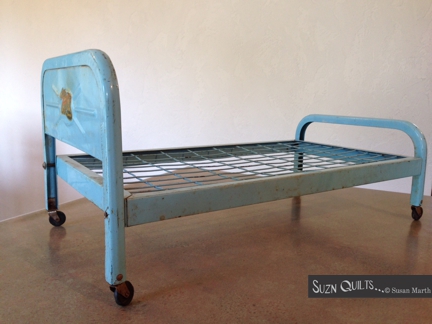 Suzn+Quilts+doll+bed