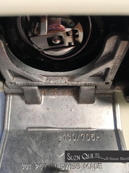 Suzn+Quilts+glittery+bobbin