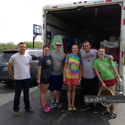 Suzn+Quilts+moving