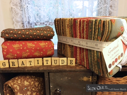 Suzn+Quilts+Gratitude+fat+quarters