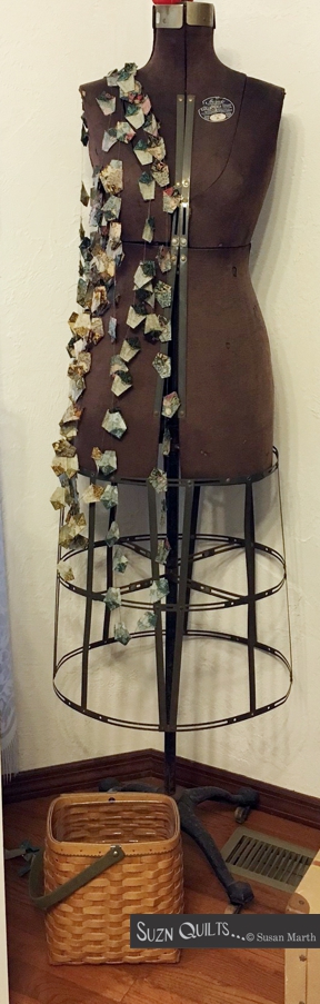 Suzn+Quilts+Helper+Betsy