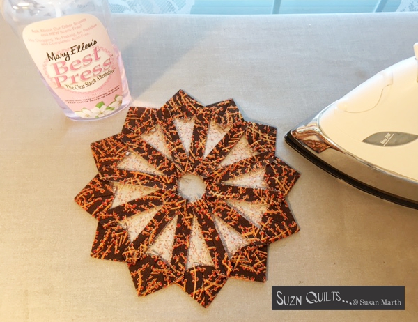 suznquiltsautumnelegancecompleteplate