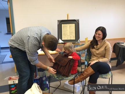 suznquiltsblakesgraduationpartygiftopening