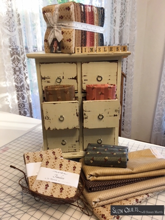 Suzn+Quilts+Timeless+cabinet